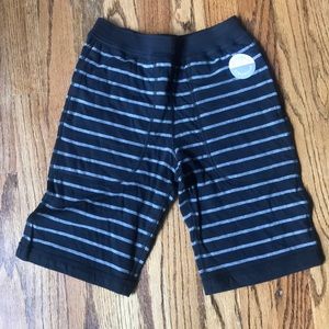 Hanna Andersson Reversible Jersey Shorts 120 cm size 6-7